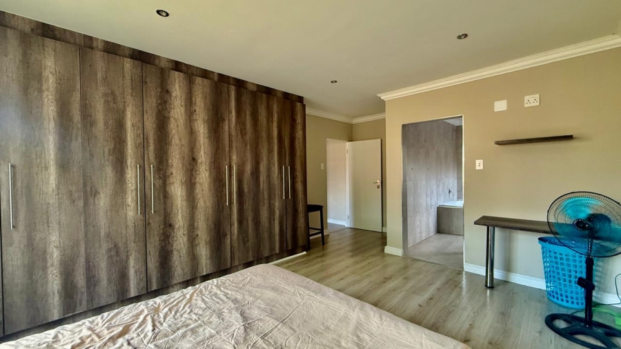 2 Bedroom Property for Sale in Parsonsvlei Eastern Cape